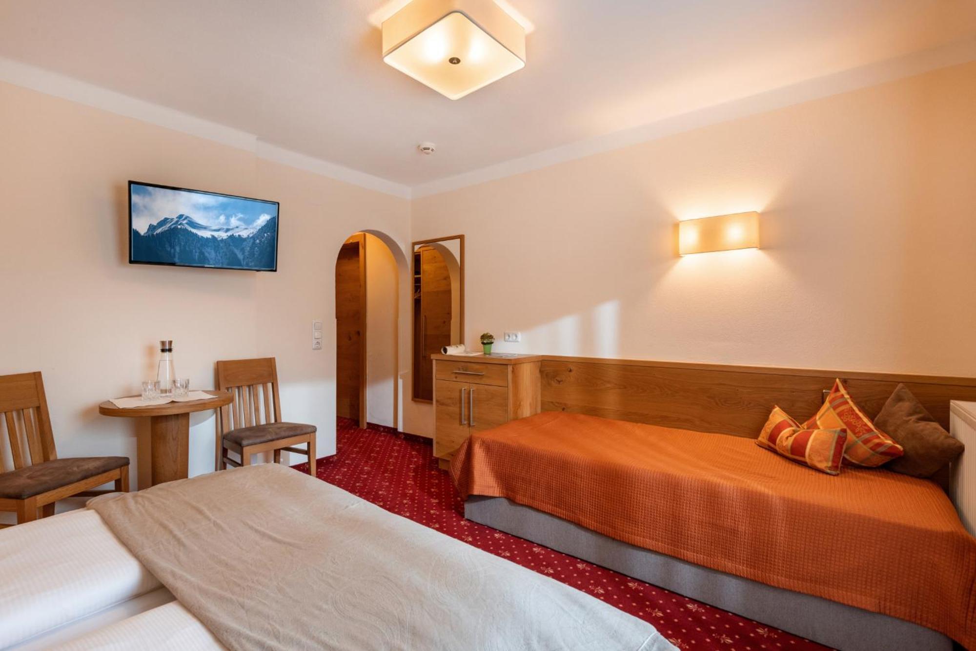 Hotel Garni Birkenhof Mayrhofen Extérieur photo