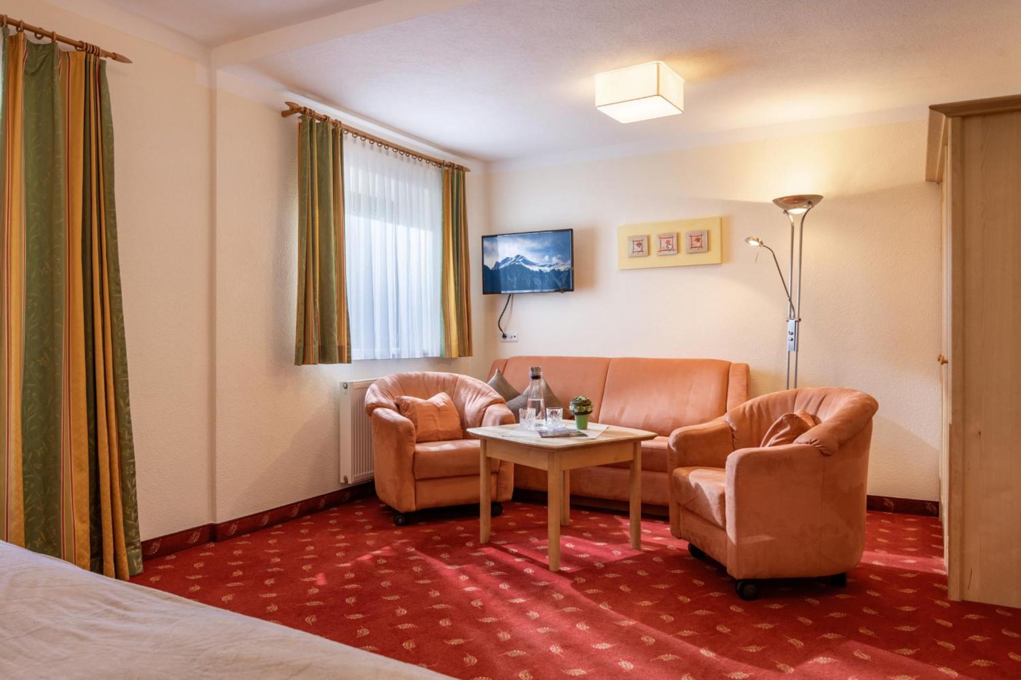 Hotel Garni Birkenhof Mayrhofen Extérieur photo