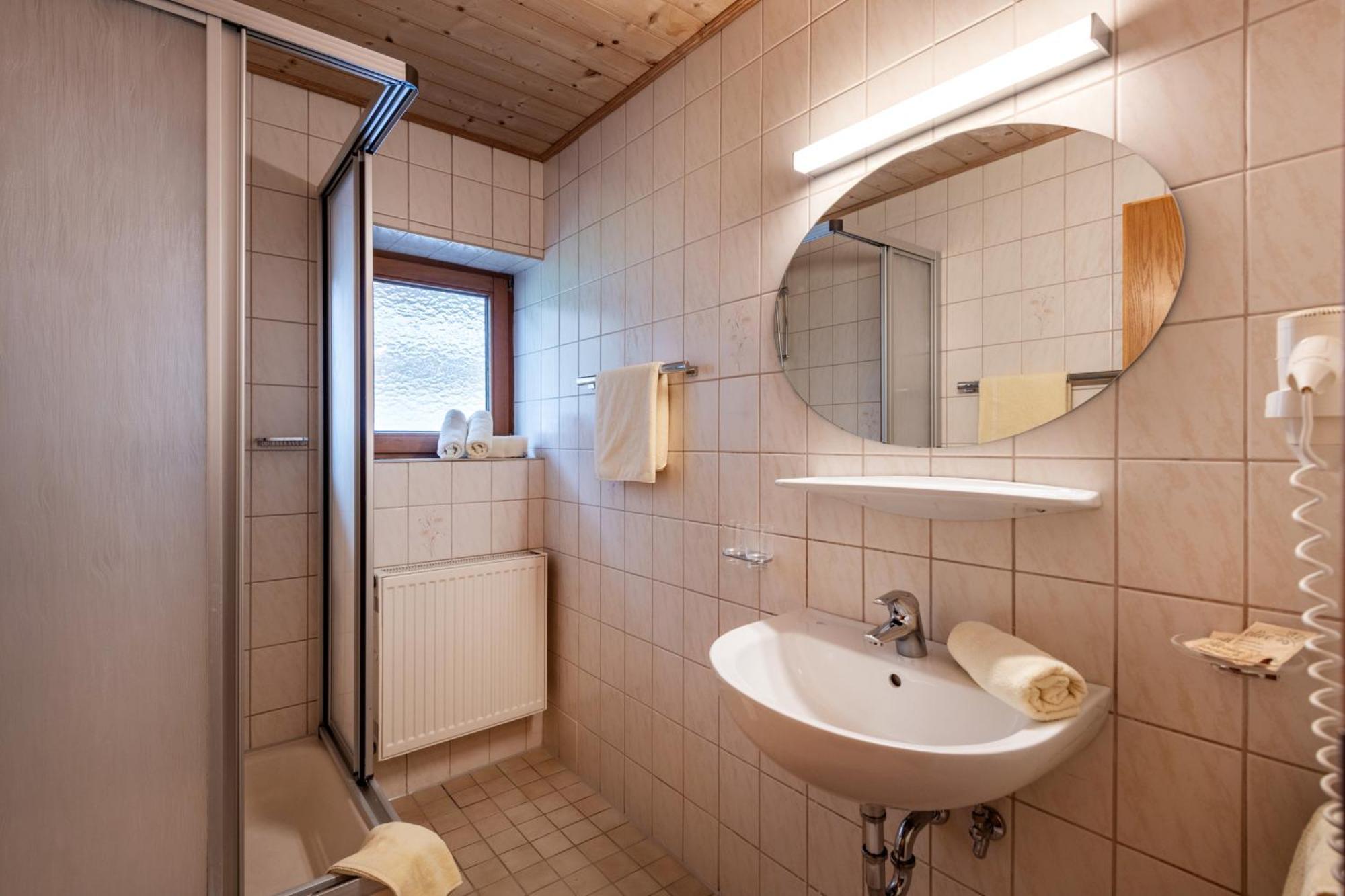Hotel Garni Birkenhof Mayrhofen Extérieur photo